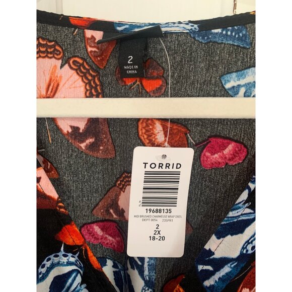 Butterfly Print Midi Dress - Picture 2 of 3